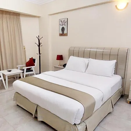 Pearl Island Hotel Apartment - جزيرة اللؤلؤ للشقق الفندقيه Al Buraimi Exterior photo
