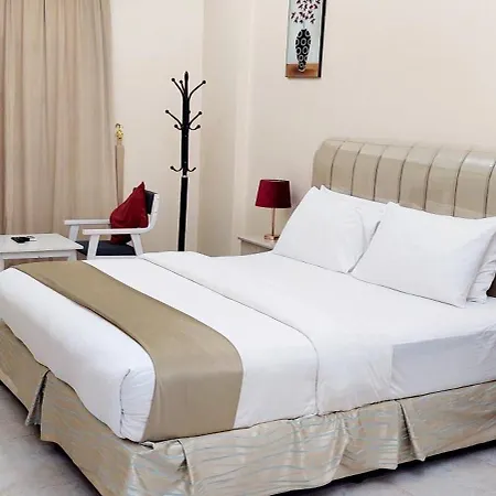 Pearl Island Hotel Apartment - جزيرة اللؤلؤ للشقق الفندقيه Al Buraimi Exterior photo