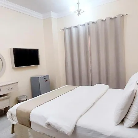 Pearl Island Hotel Apartment - جزيرة اللؤلؤ للشقق الفندقيه Al Buraimi Exterior photo